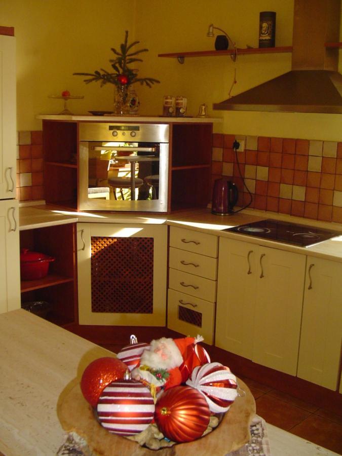 Villa Ametyst Sturovo Ngoại thất bức ảnh