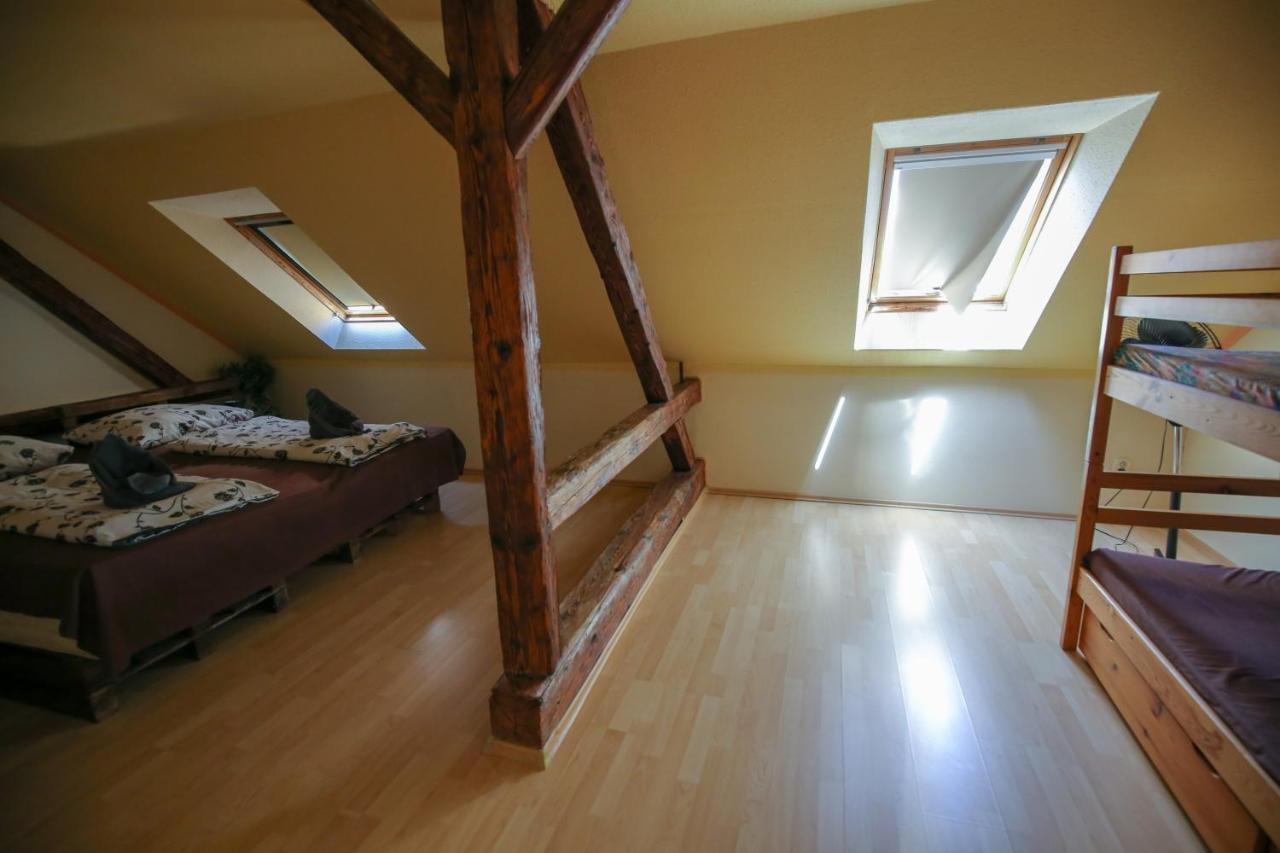Villa Ametyst Sturovo Ngoại thất bức ảnh
